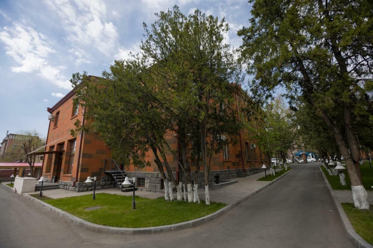 Annabella Boutique Hotel Yerevan Exterior foto