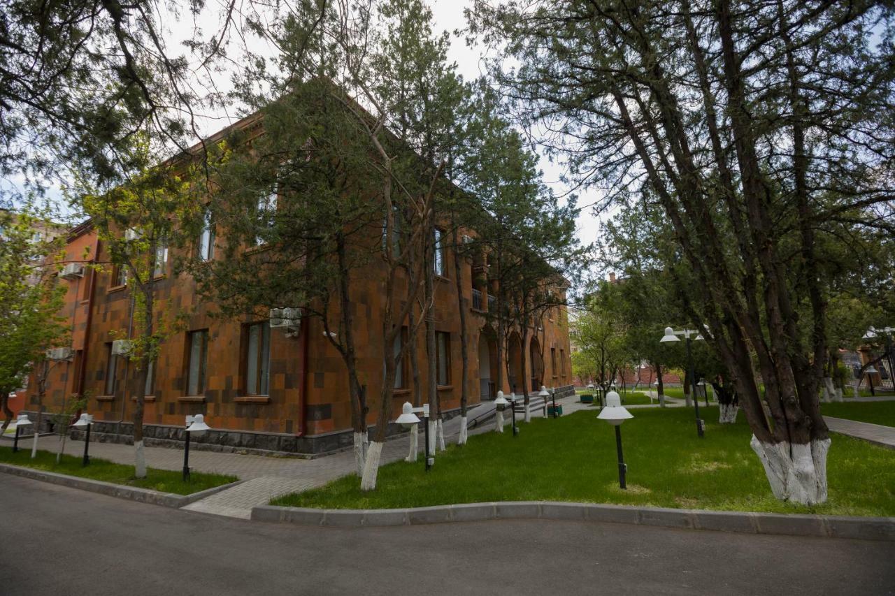 Annabella Boutique Hotel Yerevan Exterior foto