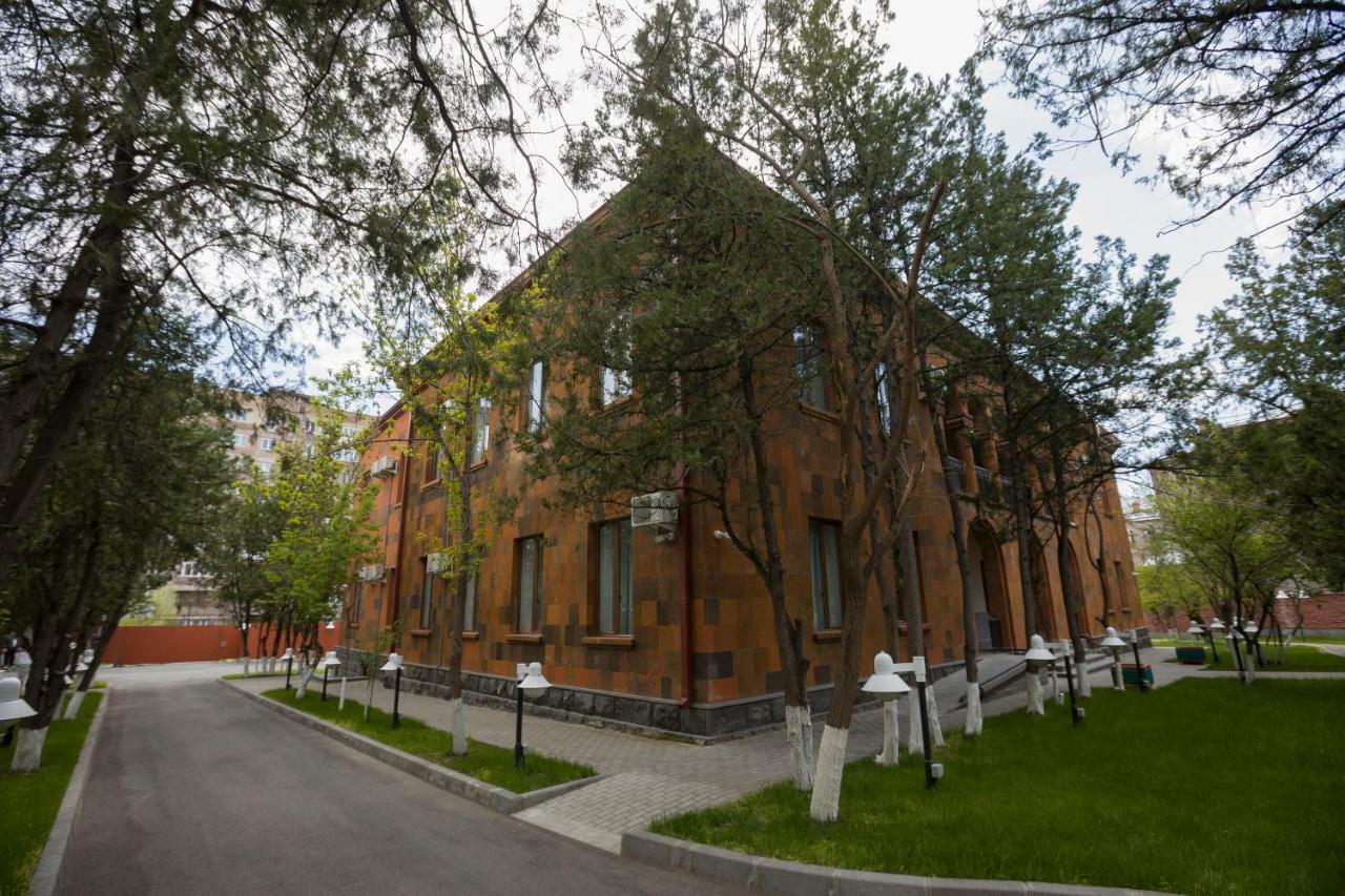 Annabella Boutique Hotel Yerevan Exterior foto