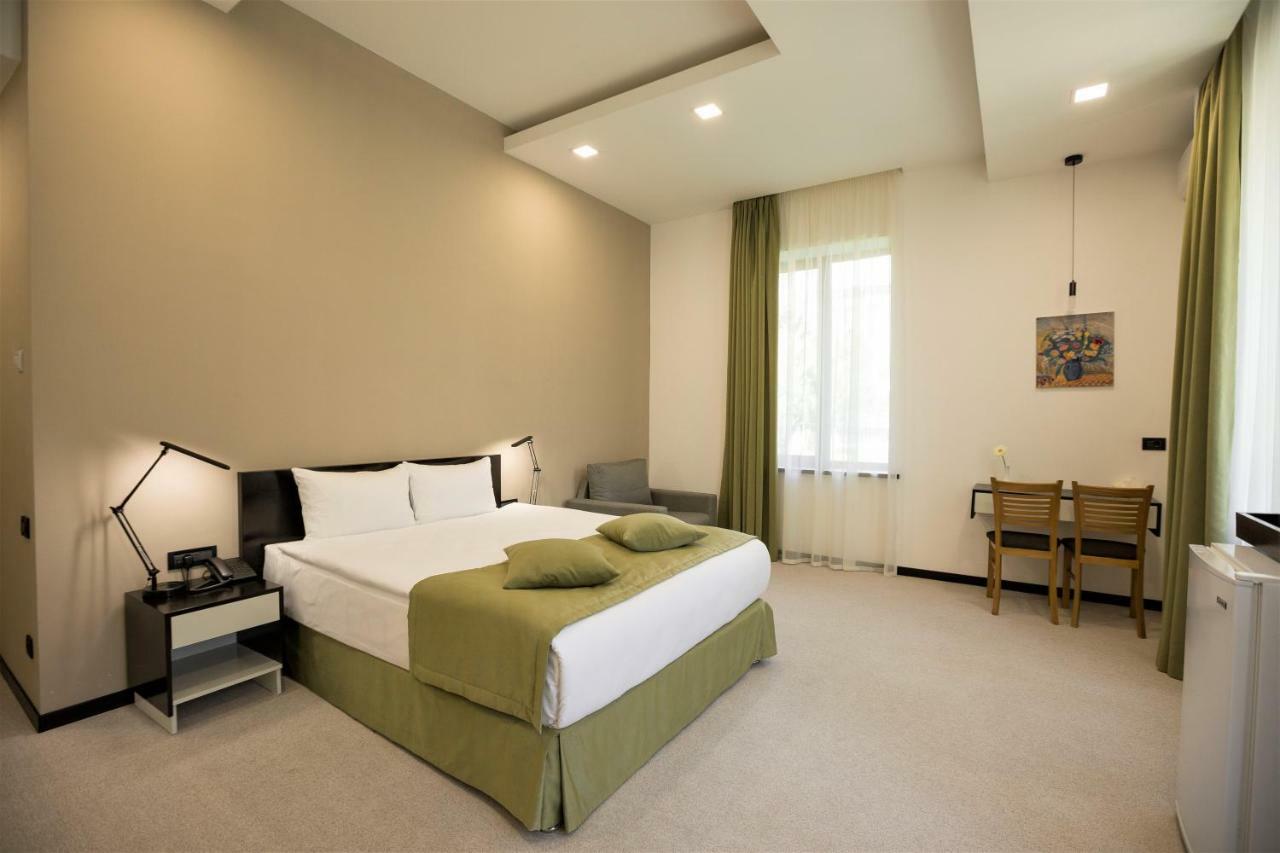 Annabella Boutique Hotel Yerevan Exterior foto